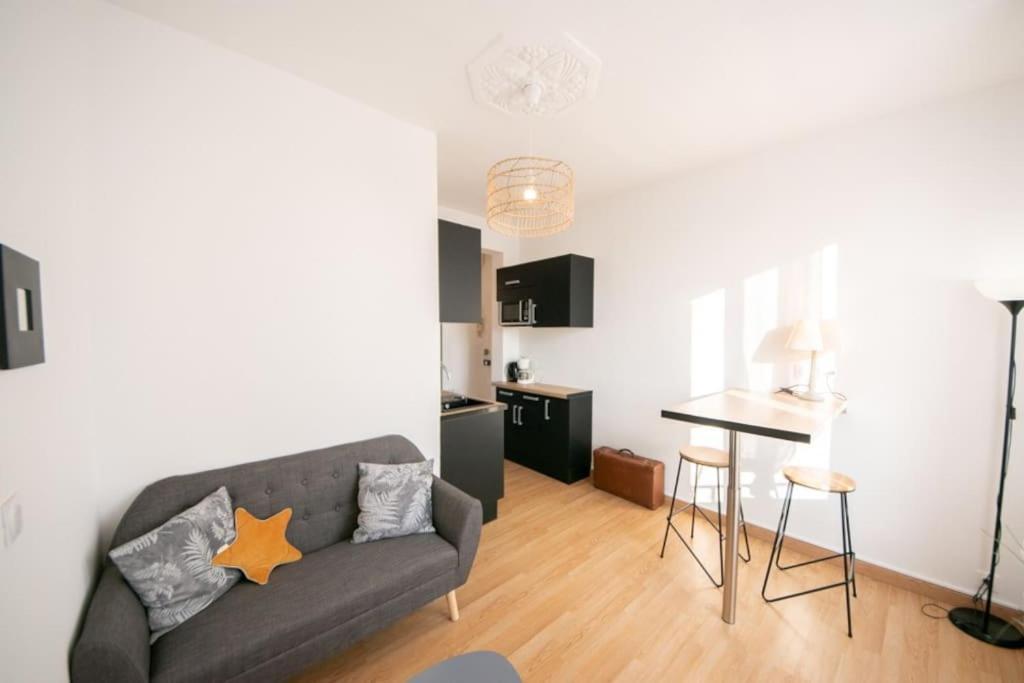 Superbe Appartement 2 Pieces Avec Vue Mer - Brest Luaran gambar