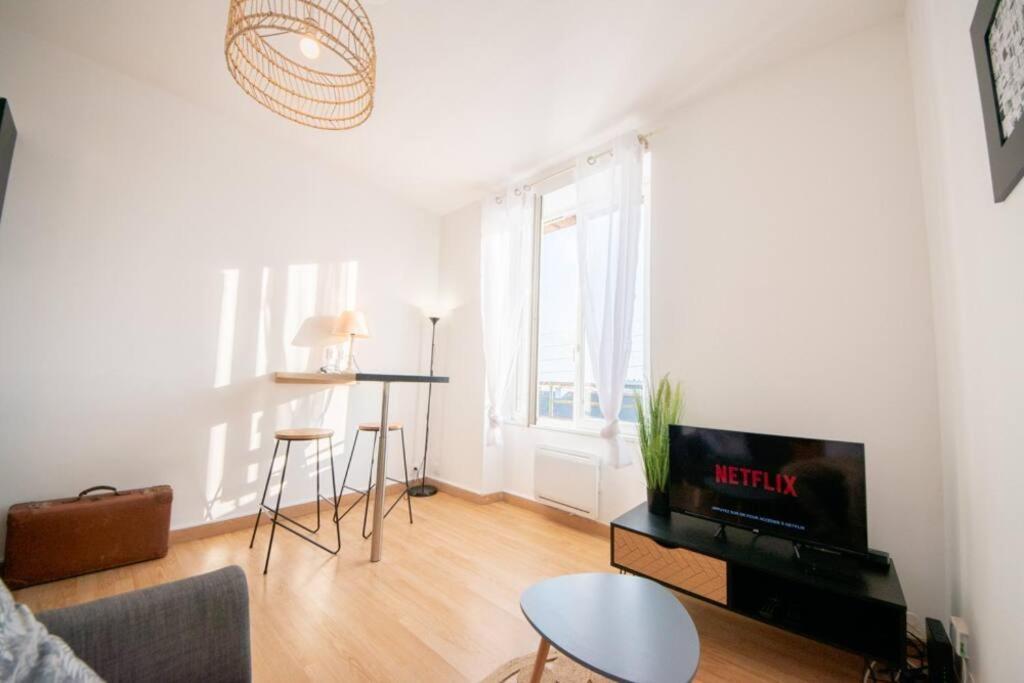 Superbe Appartement 2 Pieces Avec Vue Mer - Brest Luaran gambar